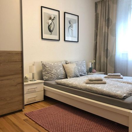 No2 Top Apartment4You - 3 Zimmer, 1-6 Pers, Saarbruecken - Jaegersfreude ザールブリュッケン エクステリア 写真