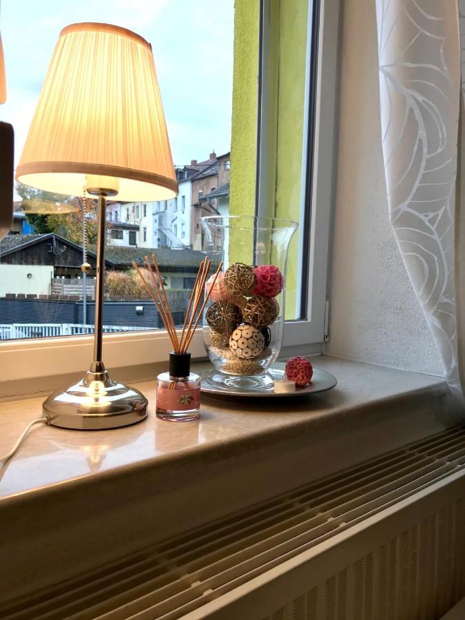 No2 Top Apartment4You - 3 Zimmer, 1-6 Pers, Saarbruecken - Jaegersfreude ザールブリュッケン エクステリア 写真