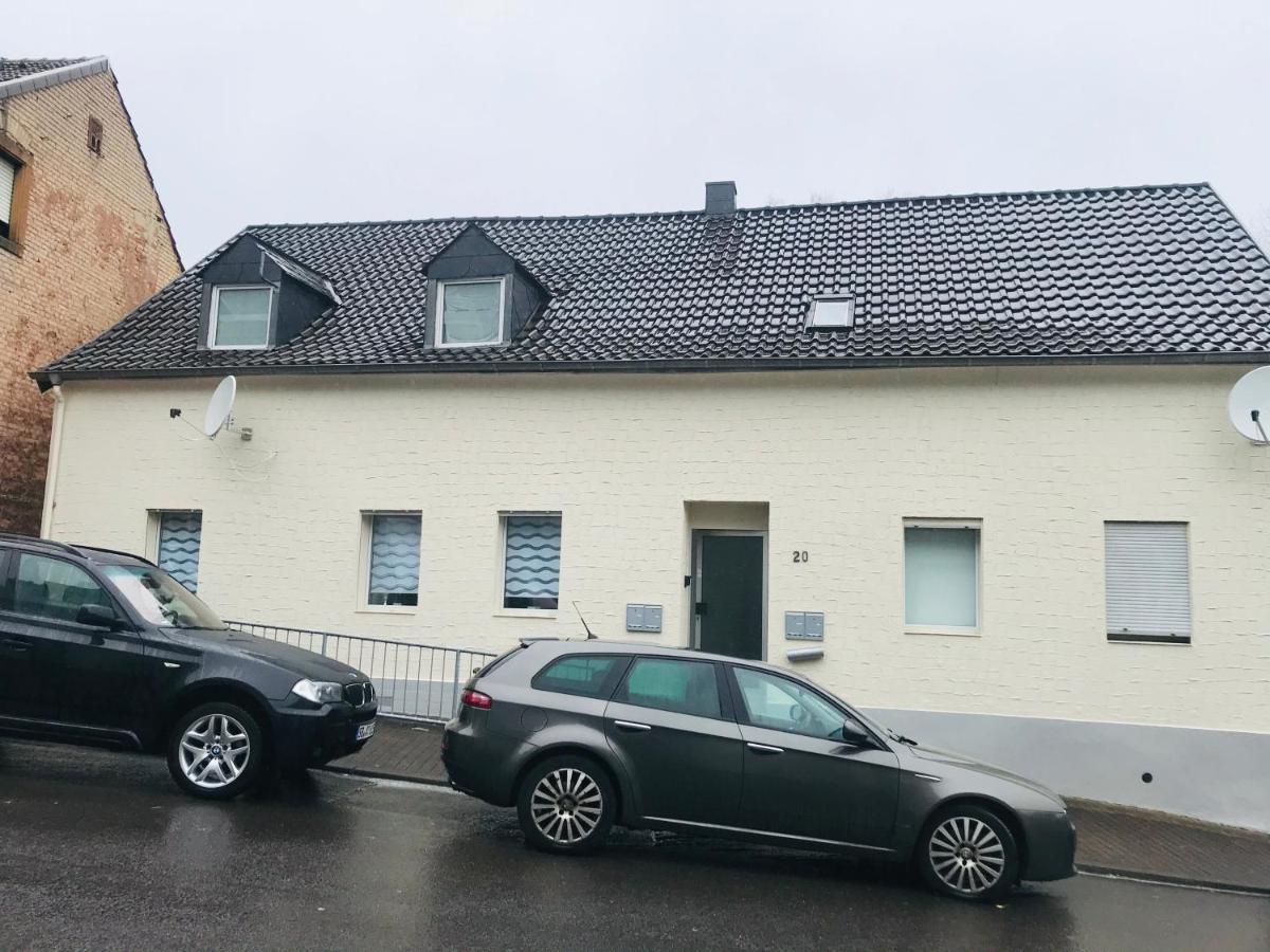 No2 Top Apartment4You - 3 Zimmer, 1-6 Pers, Saarbruecken - Jaegersfreude ザールブリュッケン エクステリア 写真