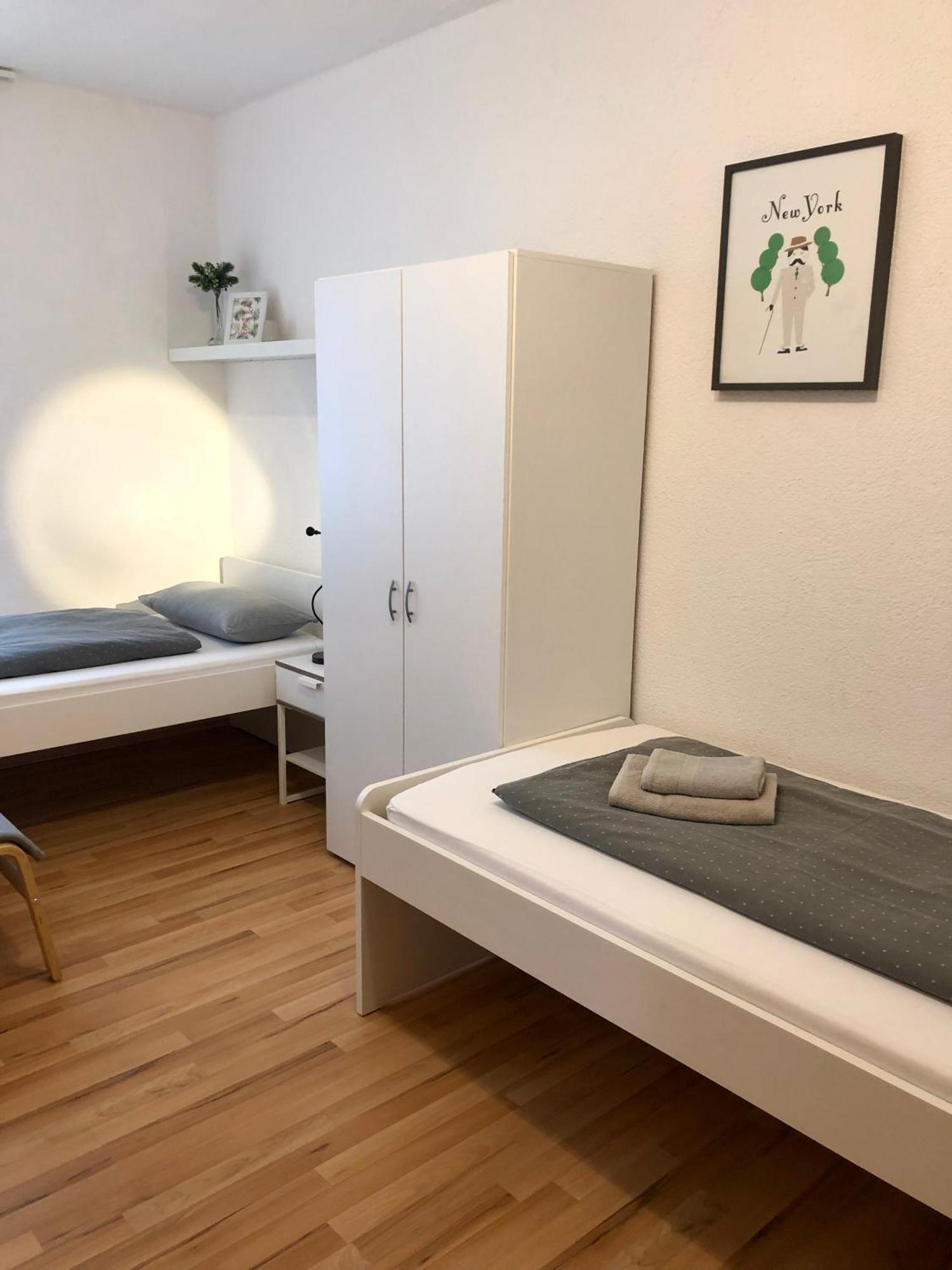No2 Top Apartment4You - 3 Zimmer, 1-6 Pers, Saarbruecken - Jaegersfreude ザールブリュッケン エクステリア 写真