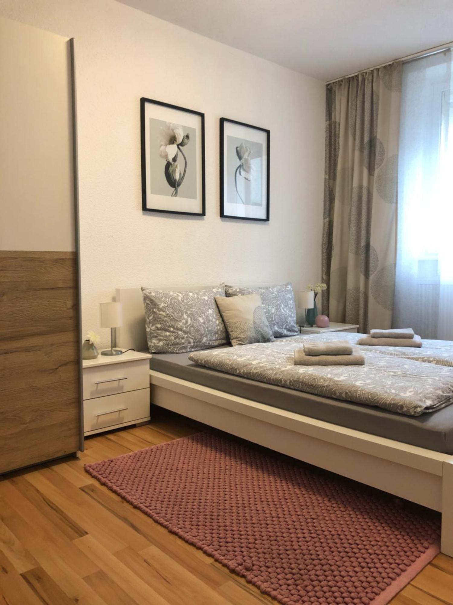 No2 Top Apartment4You - 3 Zimmer, 1-6 Pers, Saarbruecken - Jaegersfreude ザールブリュッケン エクステリア 写真